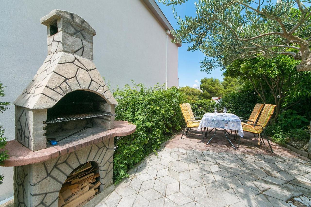 Apartments By The Sea Brela, Makarska - 20778 Buitenkant foto