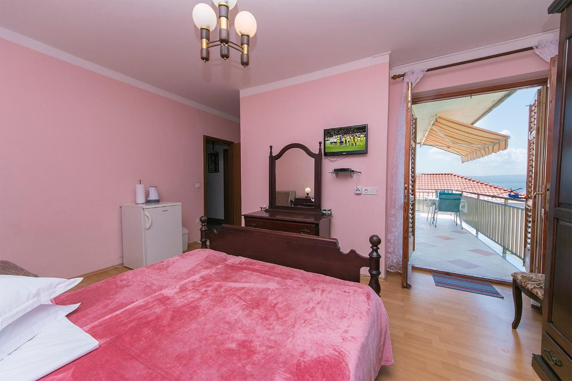 Apartments By The Sea Brela, Makarska - 20778 Kamer foto