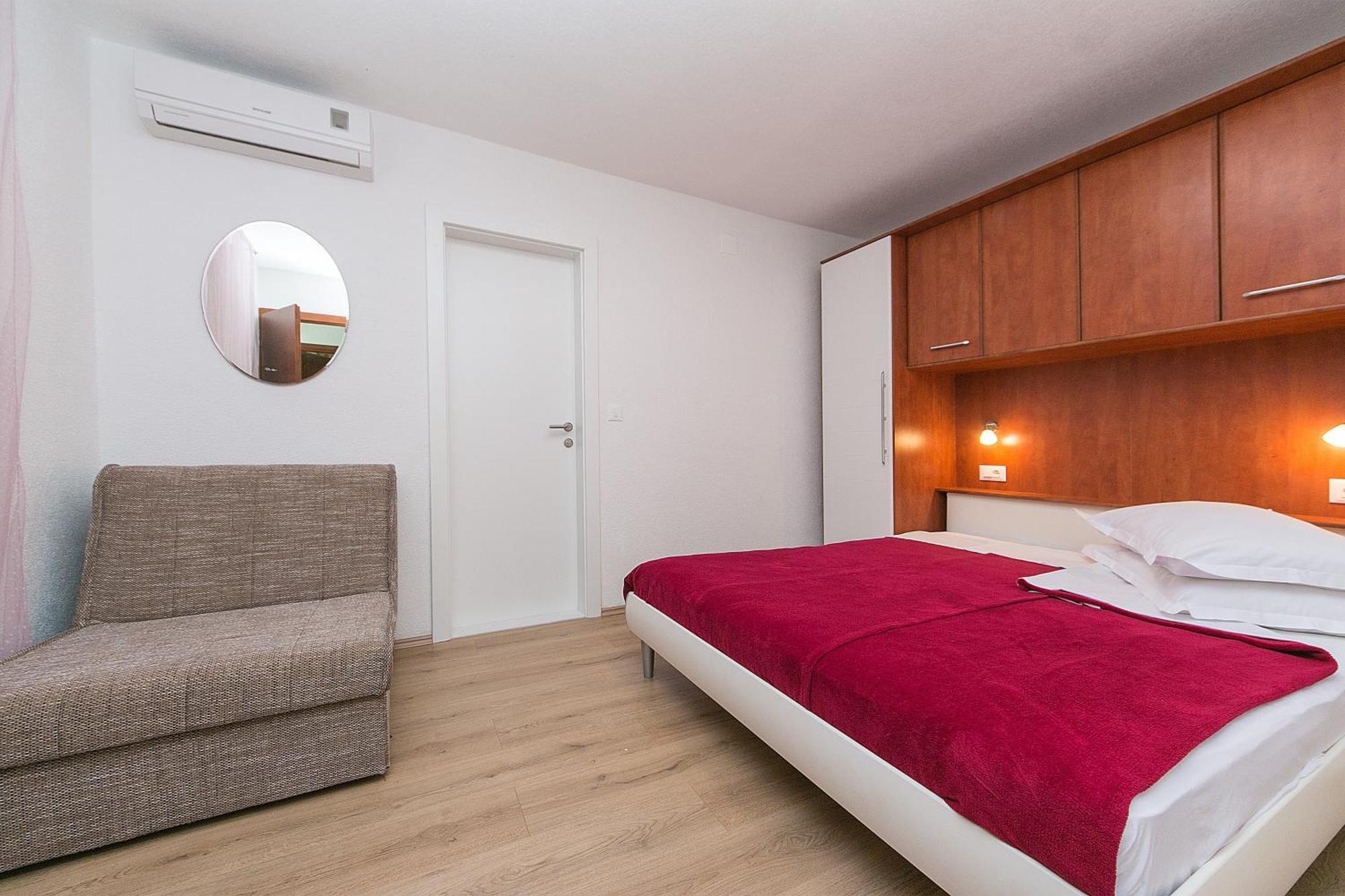 Apartments By The Sea Brela, Makarska - 20778 Kamer foto
